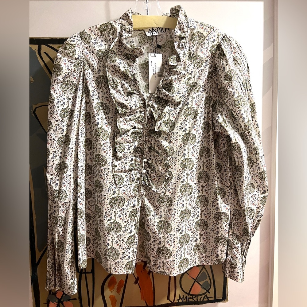 Andion cotton ruffle blouse.
